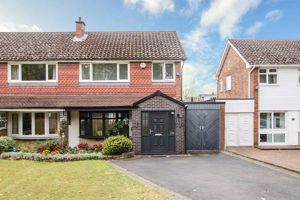 Photo 25- click for photo gallery